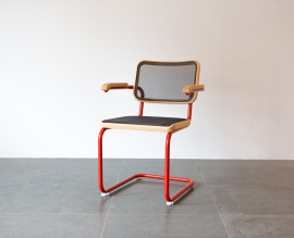 Thonet S64N stoel van Thonet