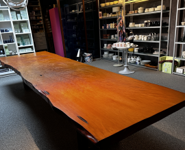 Riva kauri houten tafel van 