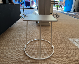 Studio Roderick Vos Trick or Treat bijzettafel van