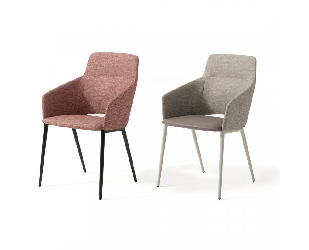 Zanotta Tusa 2261/A armleunstoel hoge rug - 2