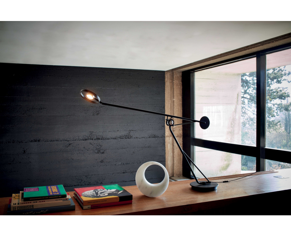 DCW éditions Aaro tafellamp LED - 4