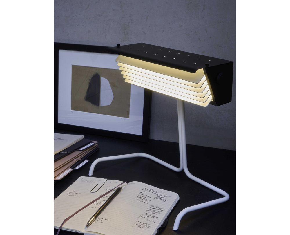DCW éditions Biny tafellamp LED - 6