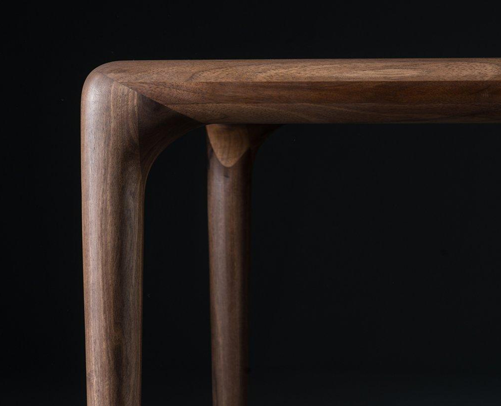 Artisan Latus eettafel (notenhout) - 3