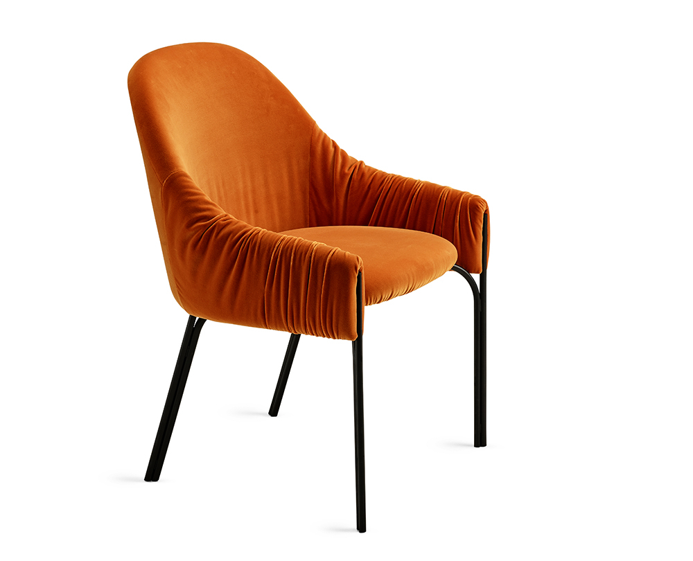 Freifrau Celine Armleunstoel laag 1.3 - 1