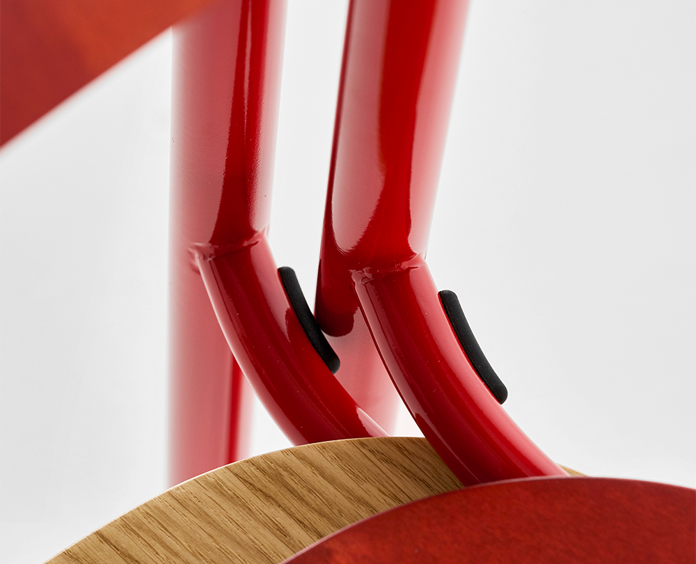 Thonet S 243 stoel met gevormde zitting - 7