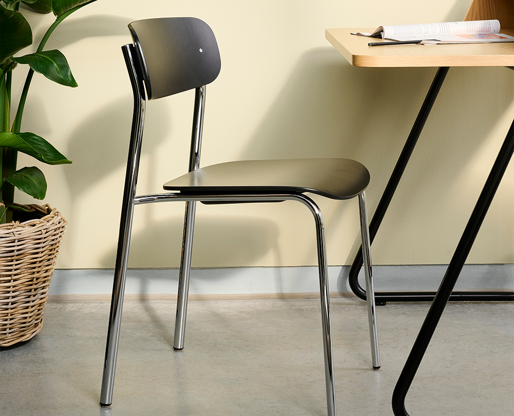 Thonet S 243 stoel met gevormde zitting - 20