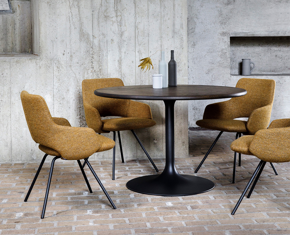 Artifort Clarion eettafel - 12
