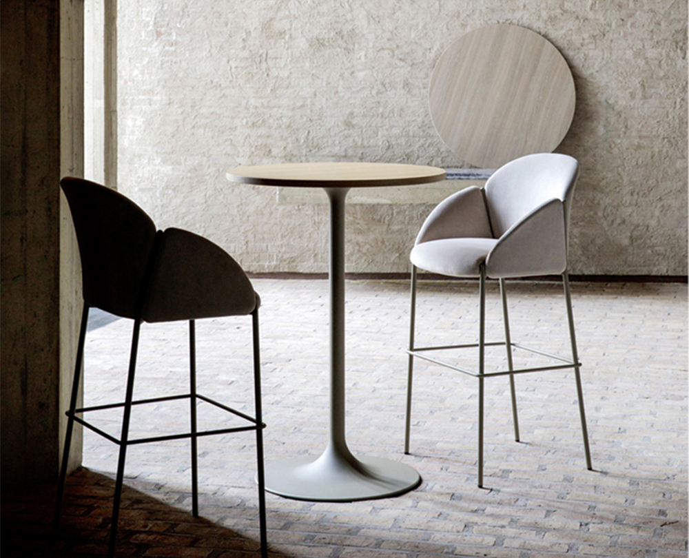Artifort Clarion eettafel - 14