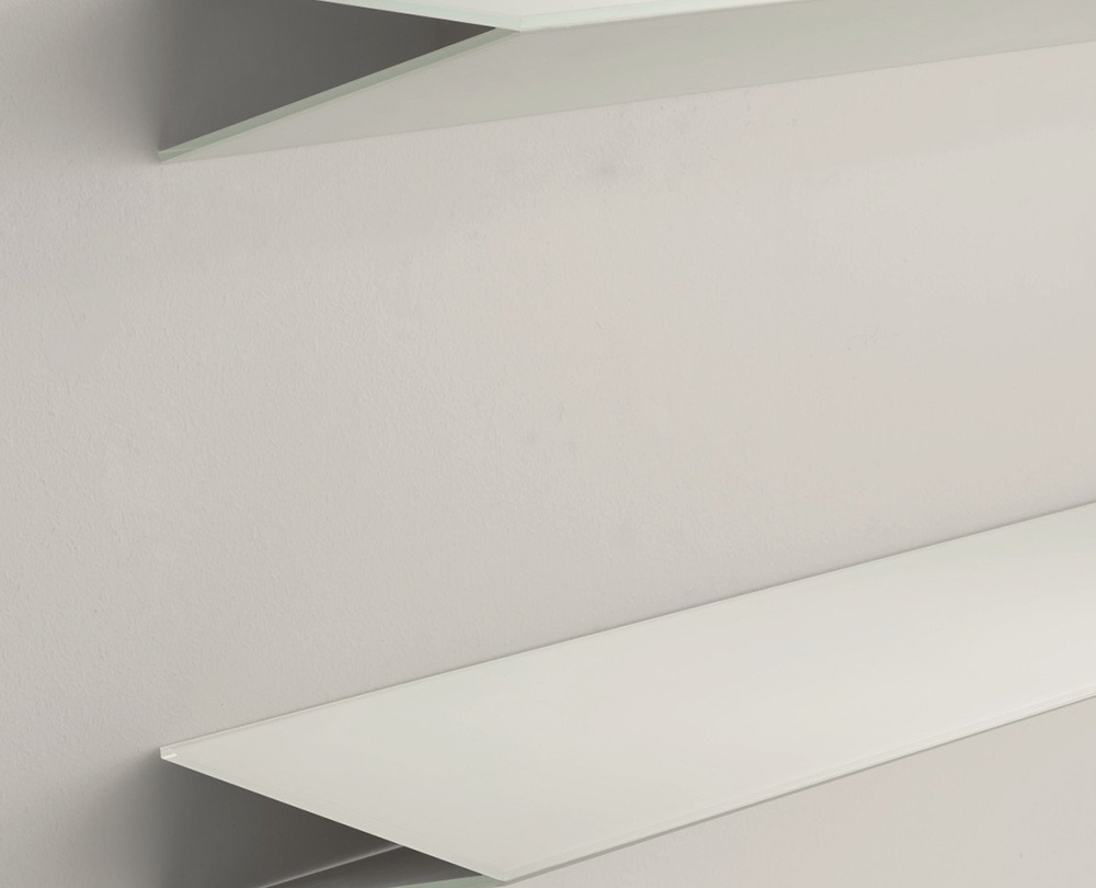Glas Italia On Plank - 2