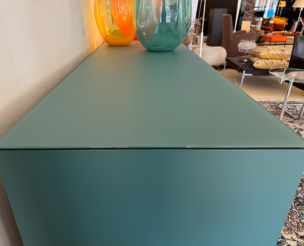 Form1 Sideboard met asymmetrische deuren - 8