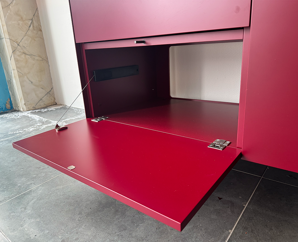 Form1 Lage Kast dressoir met open vlak Cherry - 8
