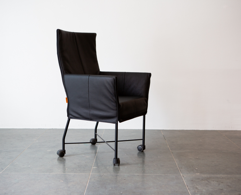 Montis Chaplin stoel (Habanna leder zwart | Gerritsma Interieur