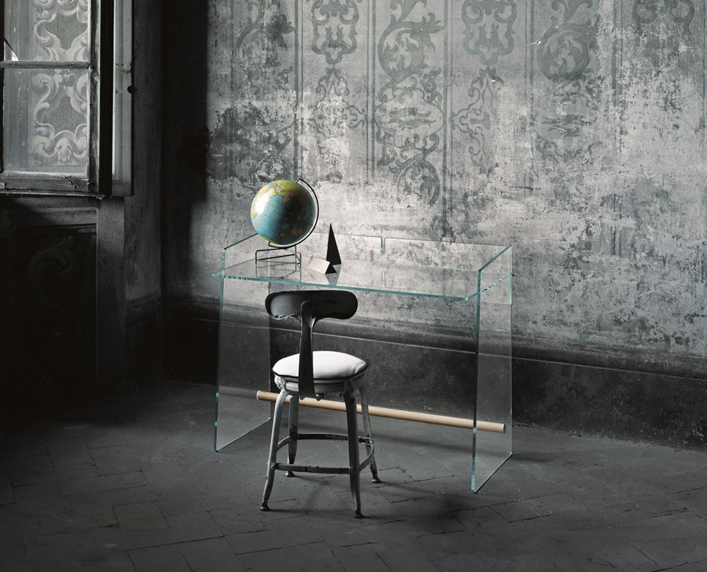 Glas Italia Pirandello bureau - 3