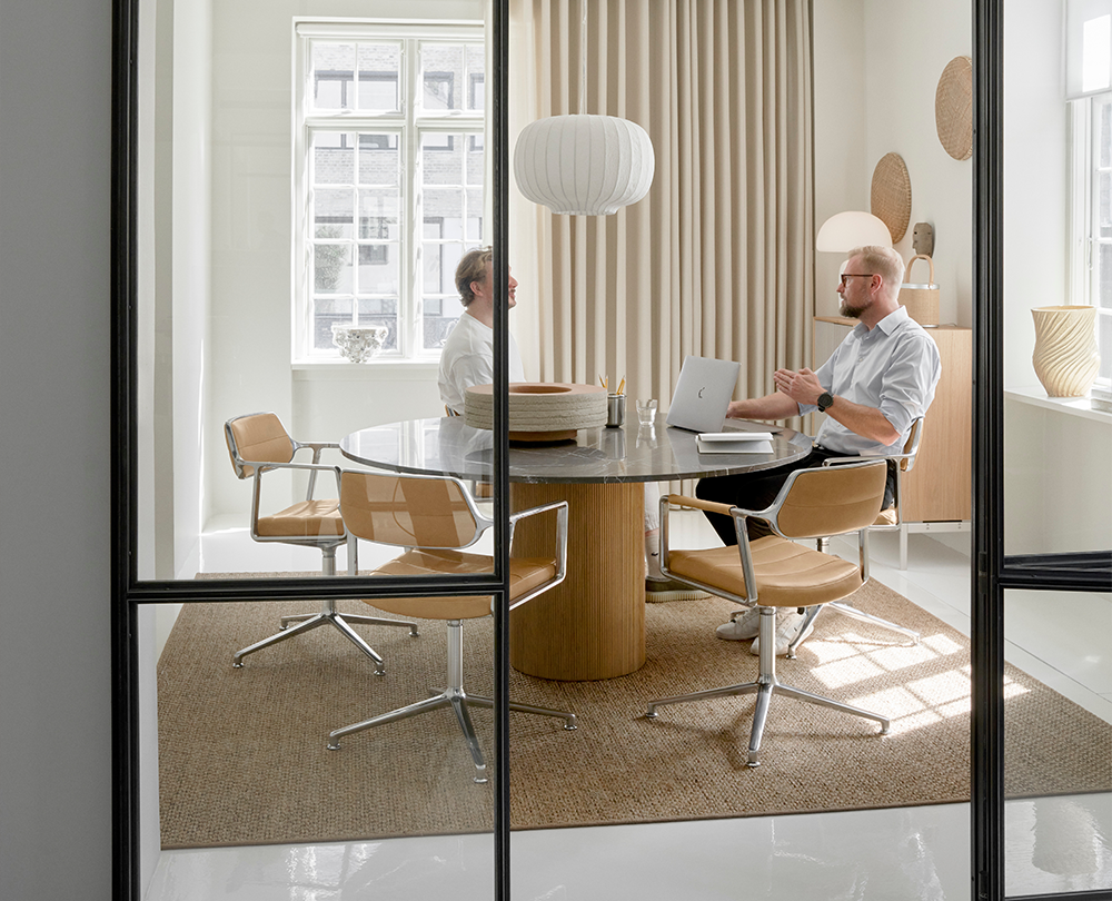 Vipp 453 bureaustoel Swivel zonder wielen - 15