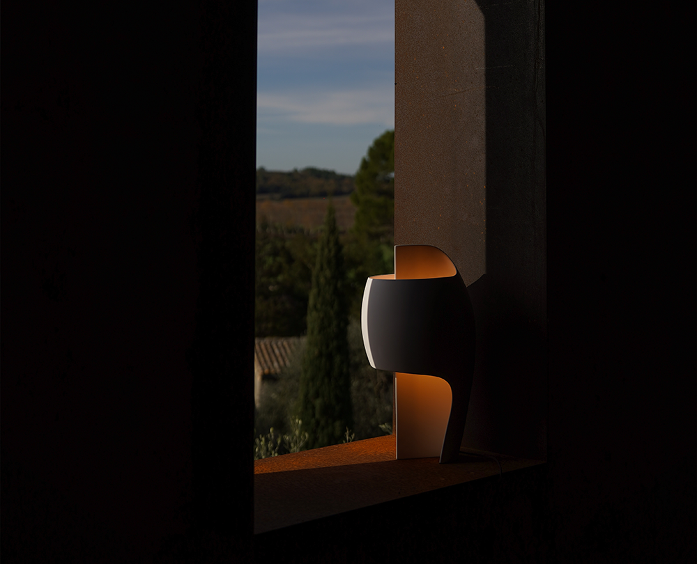 DCW éditions Grande B Tafellamp - 19