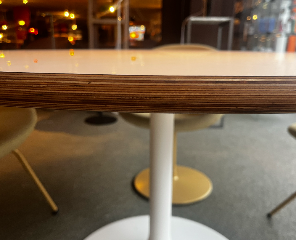 Artifort Clarion eetkamertafel rond - 2