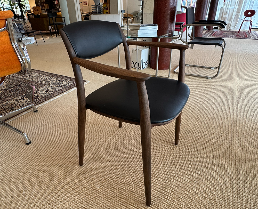 Artisan Nila Europese Walnoot met Zenith 9024 stoel - 1