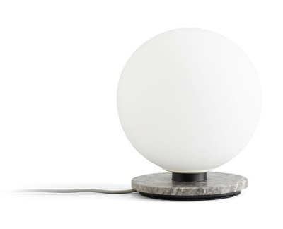 Menu TR Bulb tafel- en wandlamp