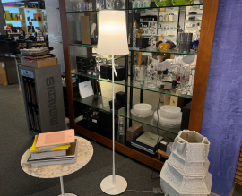 Foscarini Birdie Lettura vloerlamp wit LED met touchdimmer van Foscarini